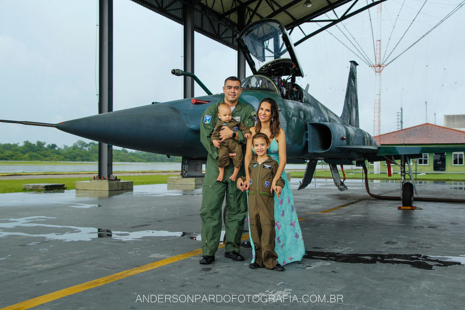 A Família do Pequeno Aviador Saulo